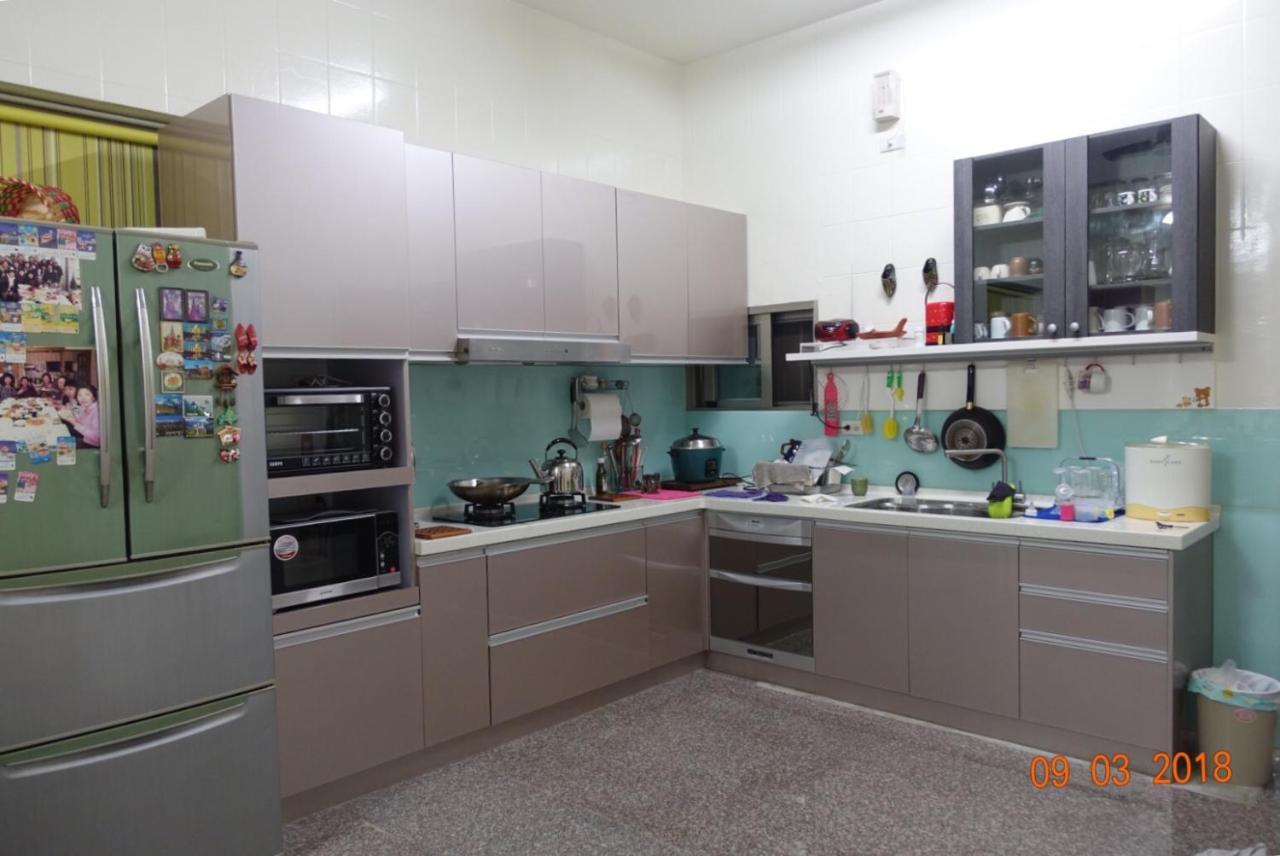 Fu Courtyard Homestay Chiayi Extérieur photo