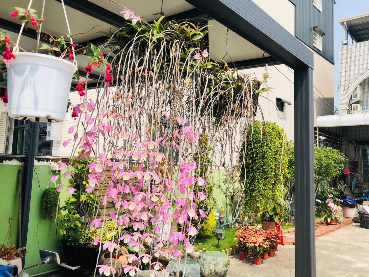 Fu Courtyard Homestay Chiayi Extérieur photo